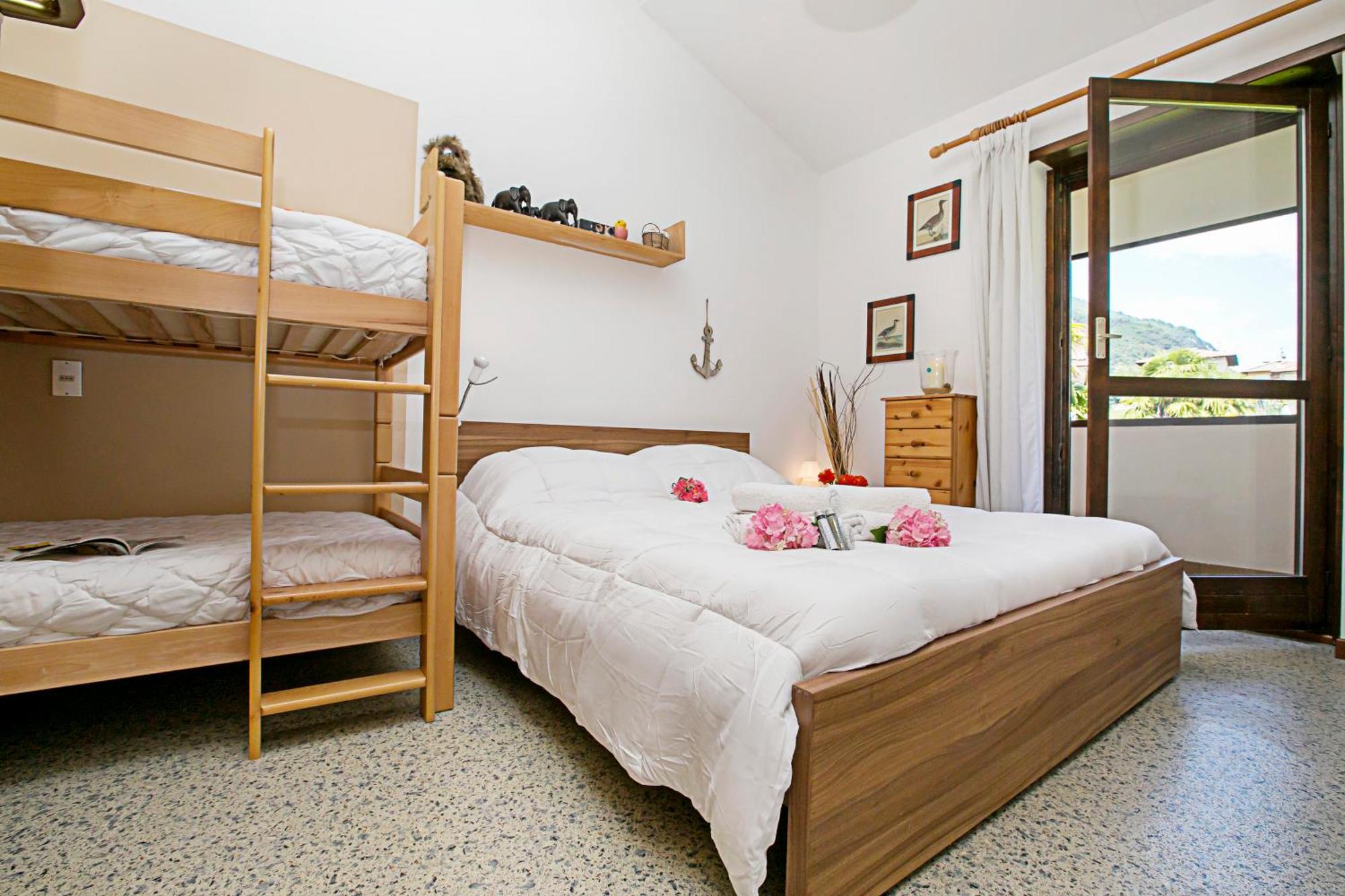 Residence Christina Due Laghi - Happy Rentals Tenno Ngoại thất bức ảnh